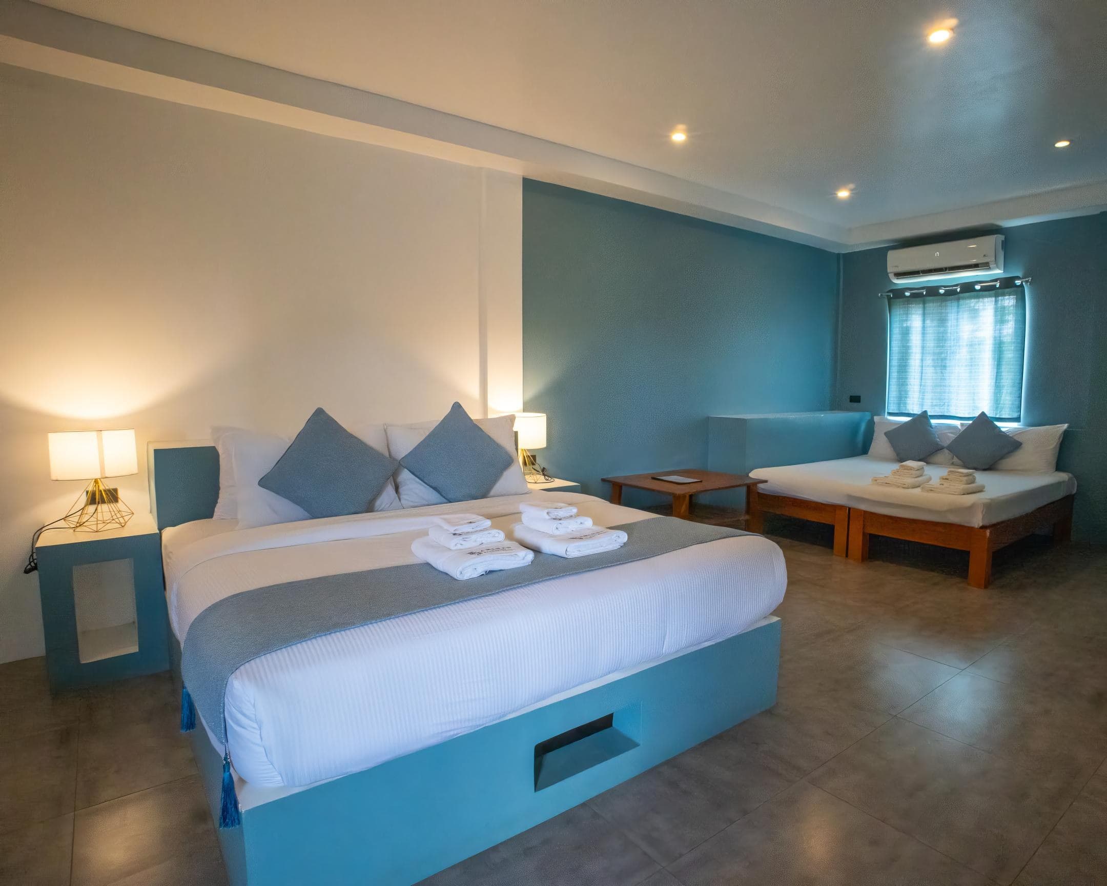 Family room bed and lounge area